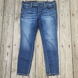 American Eagle Outfitters Women's Dark Blue Skinny Jeans